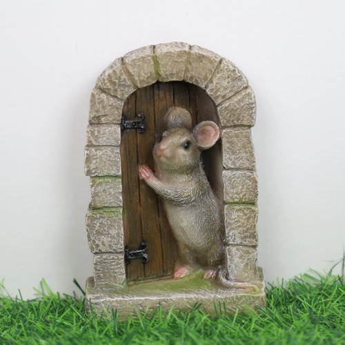 Mouse door statue - mouse, indoor