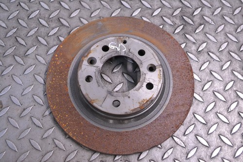 Mazda 8 2013 rhd - 1.8,