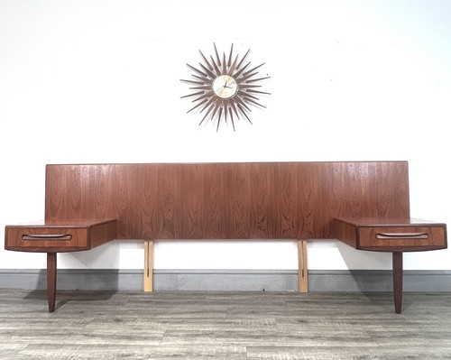 Fab mid century - mid, floating