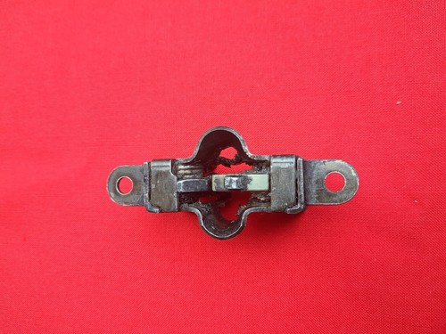 Ssangyong rexton bonnet catch - rexton,
