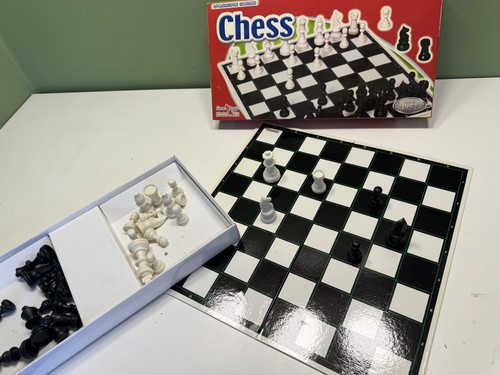 Chess traditional game set - chess,