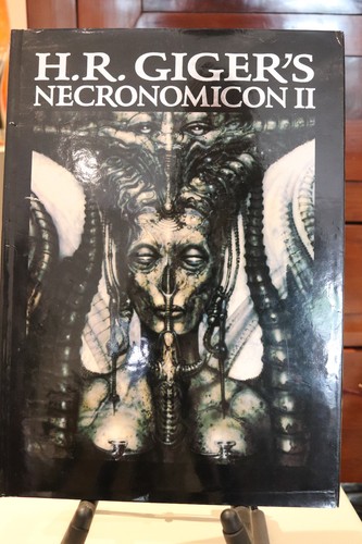 Reduced large hardback - hardback, h.r