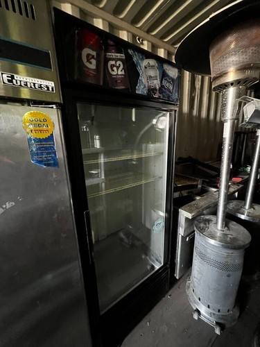 Drinks refrigerator display - g2,