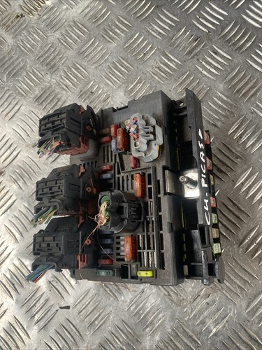2008 citroen picasso - c4, fuse