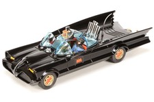 RT26701 Corgi Batmobile 1/46