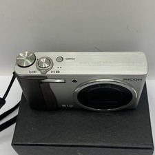Ricoh R10 Compact Digital Camera Silver, 10MP, 7.1x Optical Zoom