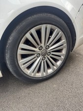 VAUXHALL INSIGNIA DESIGN  FL