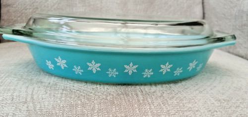 Pyrex snowflake gaiety - pyrex,