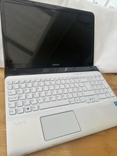 Sony Vaio SVE151G11M Laptop