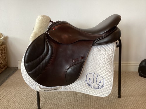 Albion adjusta jump saddle - ,