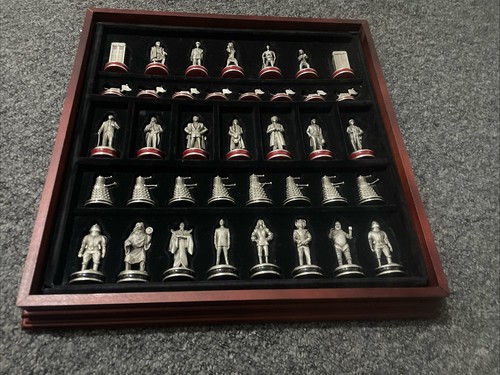 Doctor who pewter chess - dr.,