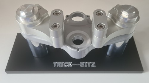 Triumph trophy top - trophy, yoke