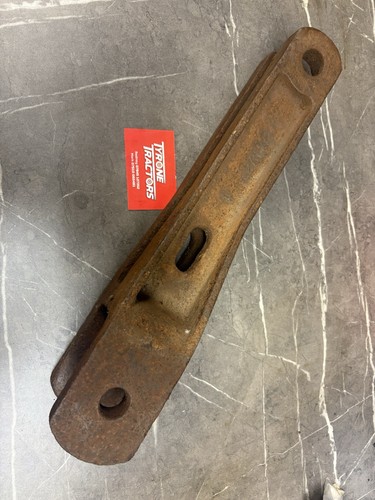Fordson e27n tractor drawbar - tractor,