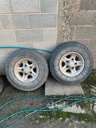 Land rover defender puma 5 - land,