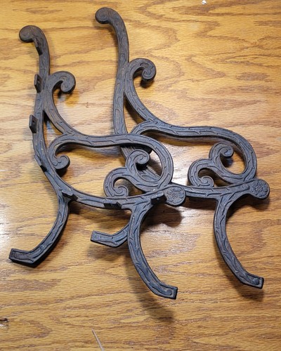 Vintage cast iron small park - vintage,