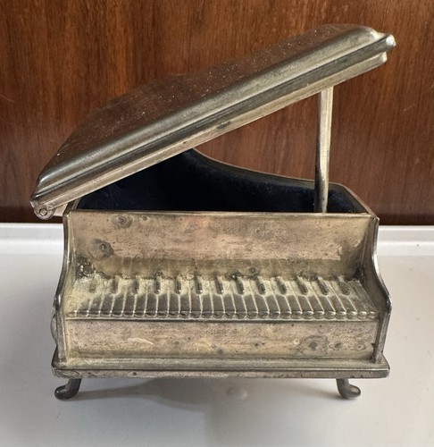 Vintage silver piano baby - vintage,