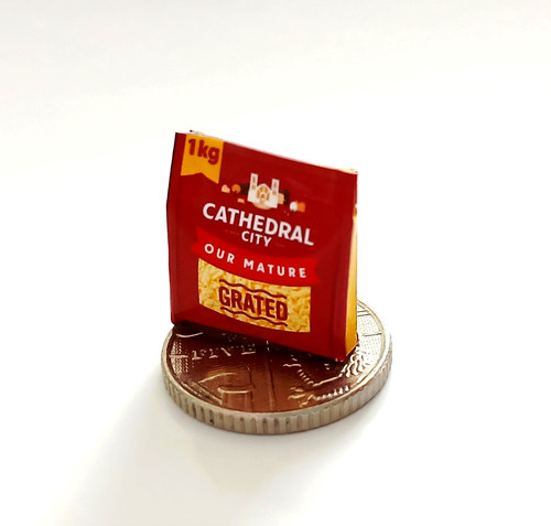 Dolls house miniature - 1:12, *