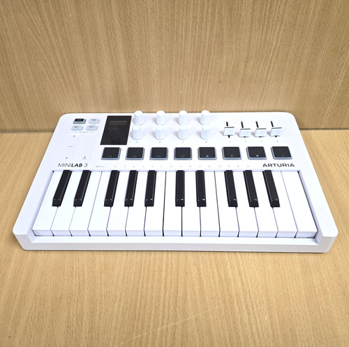 Arturia minilab key - 3, 25