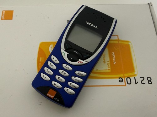 Nokia 8210 phone - -, good