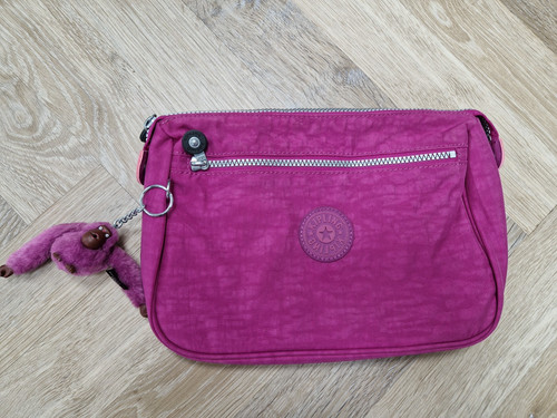 Excellent kipling purple wash - excellent,