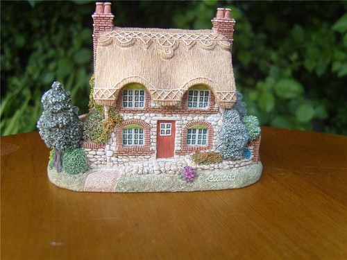 Meadow cottage ornament - cottage,