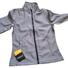 Hair Resistant Dog Grooming