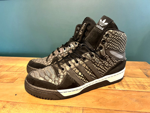 Rare deadstock adidas metro - rare,