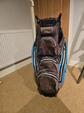 Titleist StaDry  Golf bag with 2  balls and rain cover 