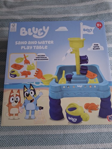 Bluey blue sand water - bluey,