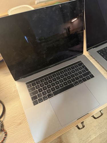 Macbook pro inch - macbook,