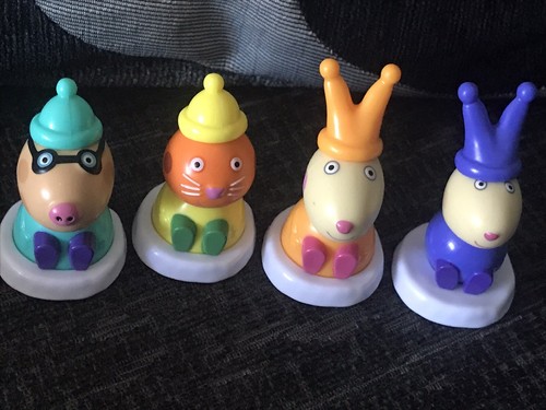 Peppa pig winter figures pedro - peppa,