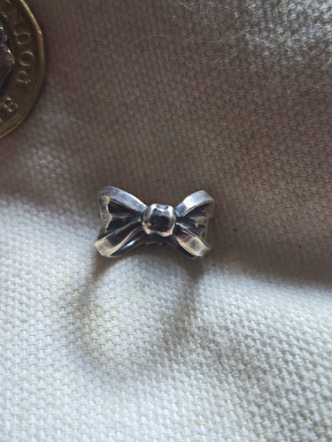 Vgc 925 sterling silver bow