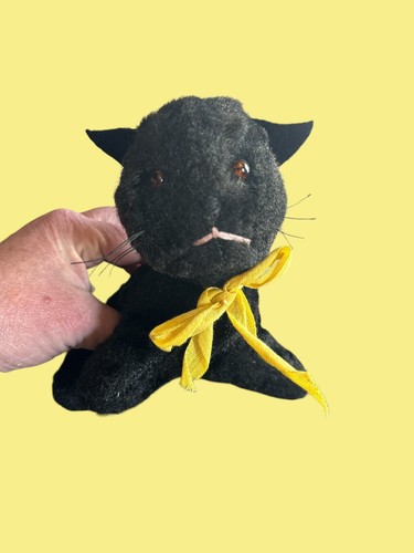 Antique lucky black cat - lucky,