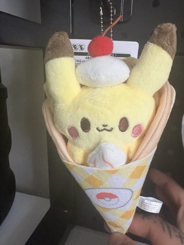Pikachu pokémon themed - pikachu,