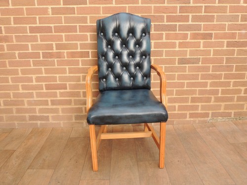 Chesterfield blue carver - chesterfield,