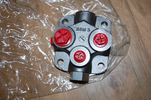 Genuine jcb 332 d7037 - genuine,