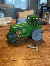 TRIANG MINIC TINPLATE AVERLING