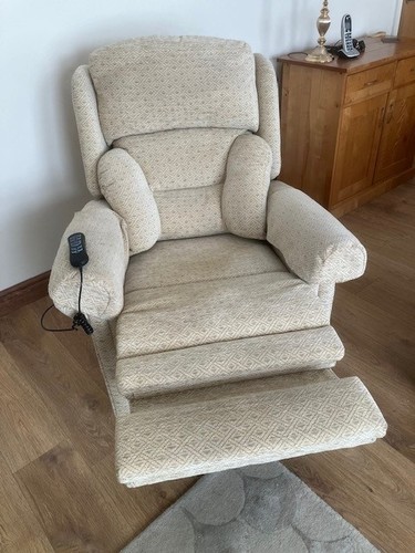 Riser recliner chair - chair, pre
