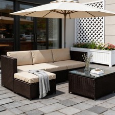 RATTAN GARDEN FURNITURE CORNER