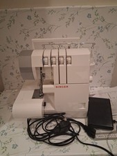 Singer 14SH754 Overlocker