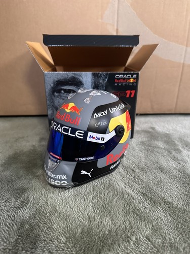 Formula scale helmet - 1,