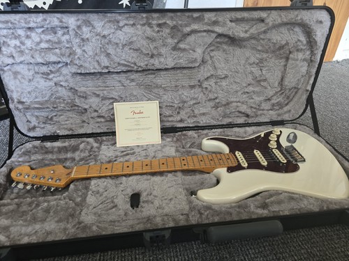 Fender ultra stratocaster hss - stratocaster,