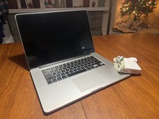 Apple MacBook Pro Mid 2015 15"