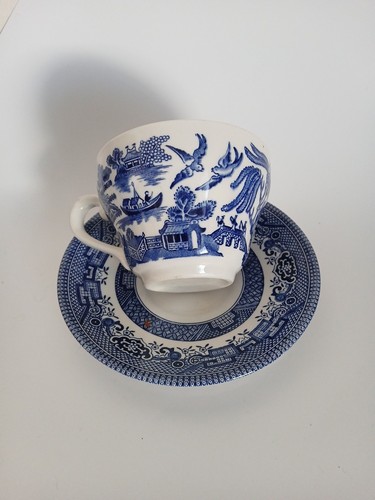 Churchill willow pattern cups - willow,