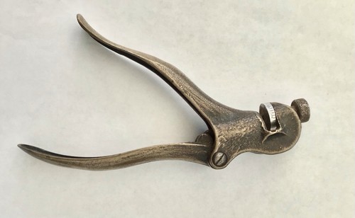 Eclipse number vintage tool - number,