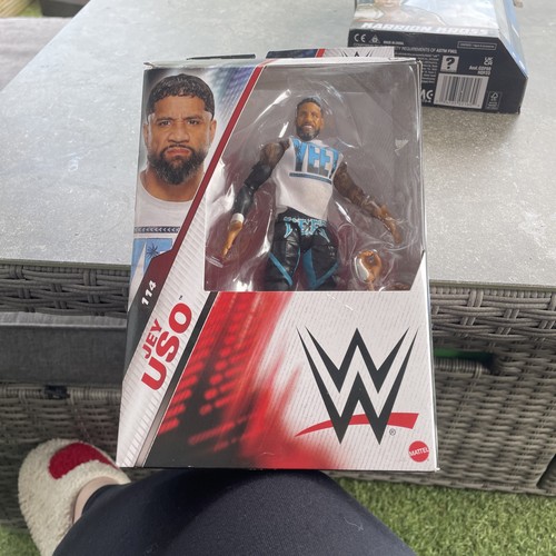Wwe elite series - jey, uso