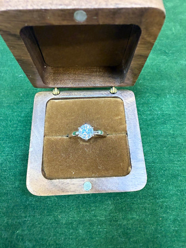 1ct tiffany cut diamond - tiffany,