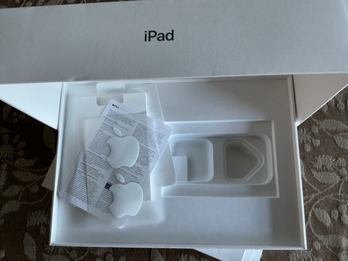 Ipad 7th generation silver - silver,