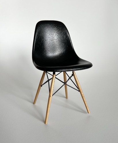 Vitra miniature chair eames - vitra,