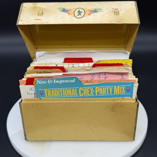 Vintage metal recipe - vintage, box
